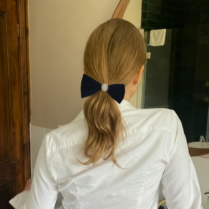 Vintage Pearl Black Velvet Hair Bow